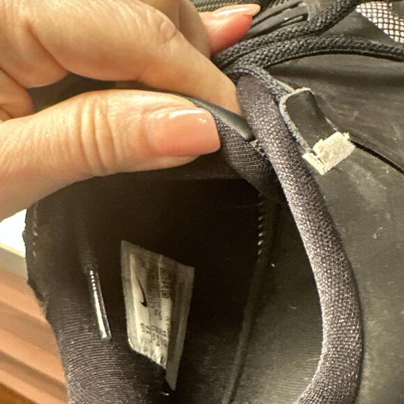 Nike Kyrie 3 Men's Low Basketball Athletic Shoes Sneakers Black Green Blue Sz 12 - Picture 15 of 16